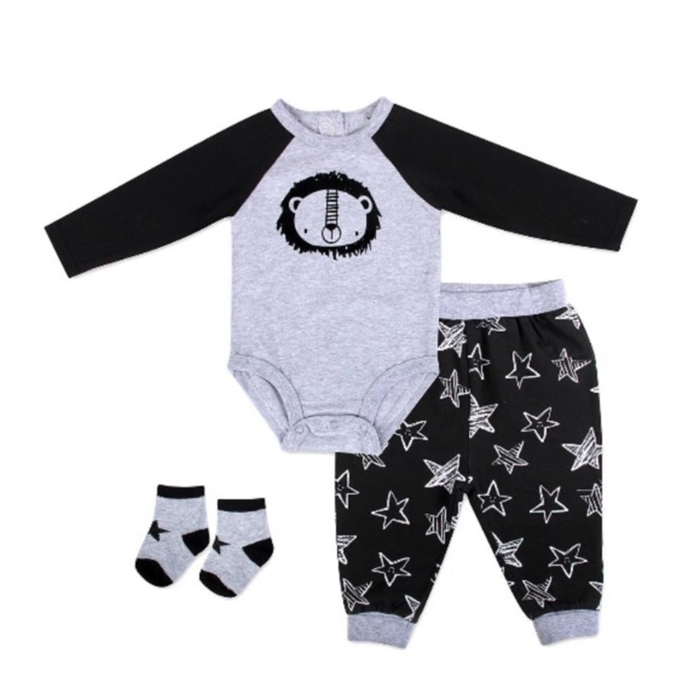 Lightning Bug Lion Outfit With Socks